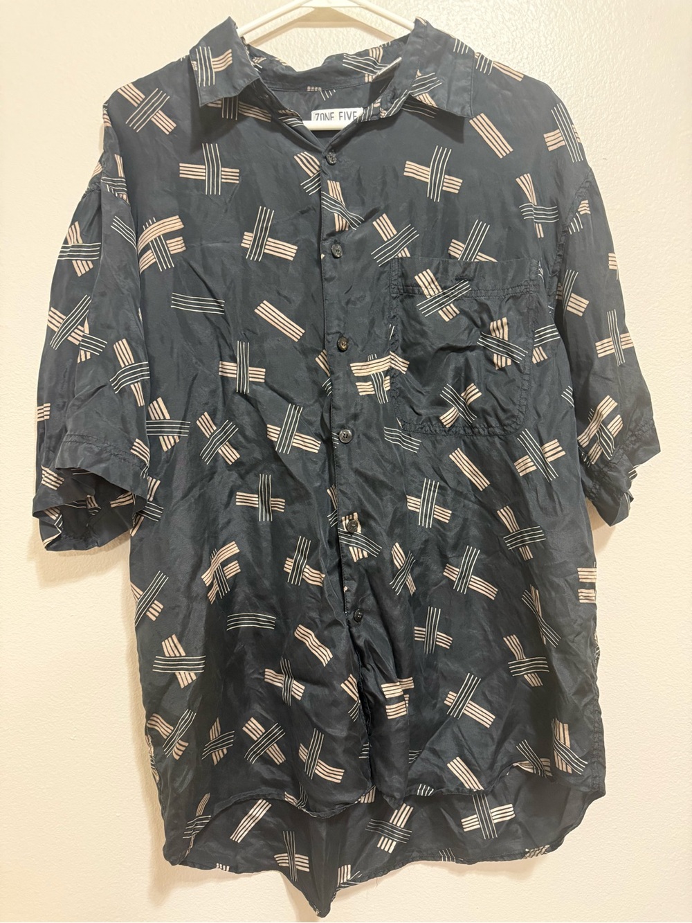 Vintage Men’s 100% Silk Short-Sleeve Shirt - Zone Five